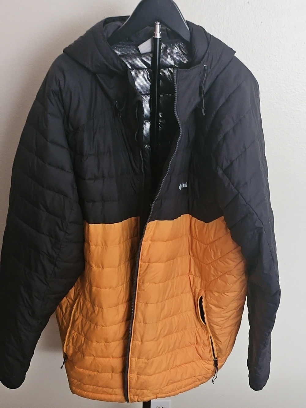 Men's Two-Tone Hooded Puffer Jacket in Black and Orange